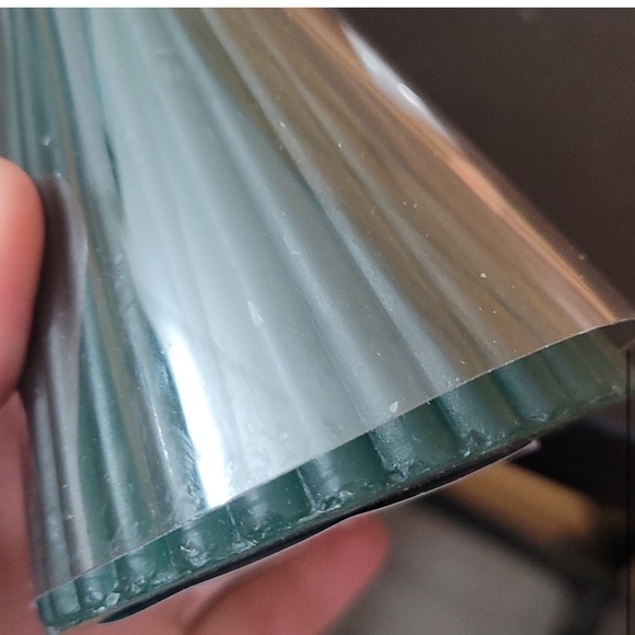 NWT Target 3ct Ribbed Holiday Tree Fragrance Free Candle Black/White/ Green - Picture 4 of 4